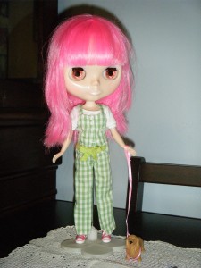 Guava Blythe doll